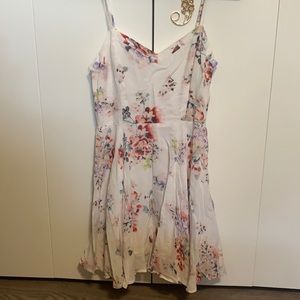 Aritzia Talula White Floral Dress